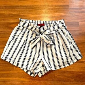 Women’s Bag Shorts Size Medium